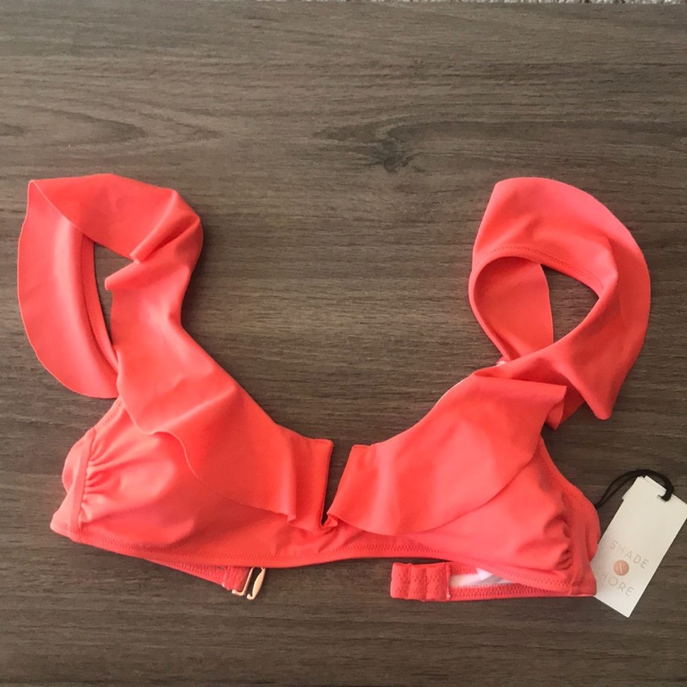 NWT Coral Bikini top
